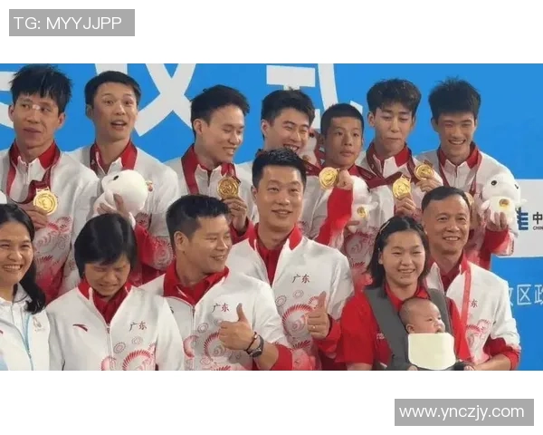 CCTV5直播魅力解析：赛事回顾、精彩瞬间、专家分析与观众互动